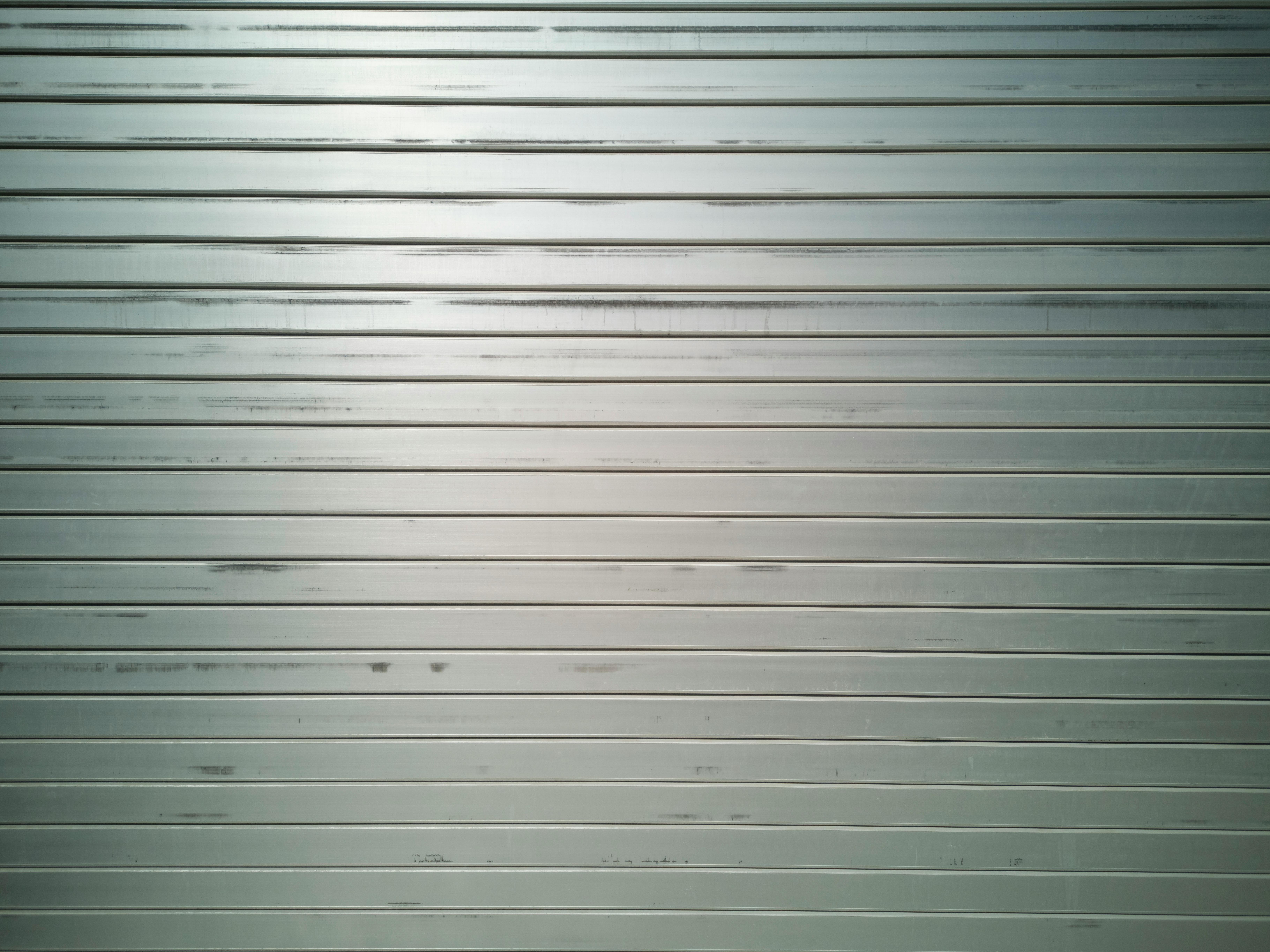 Garage door maintenance services in Bellevue area